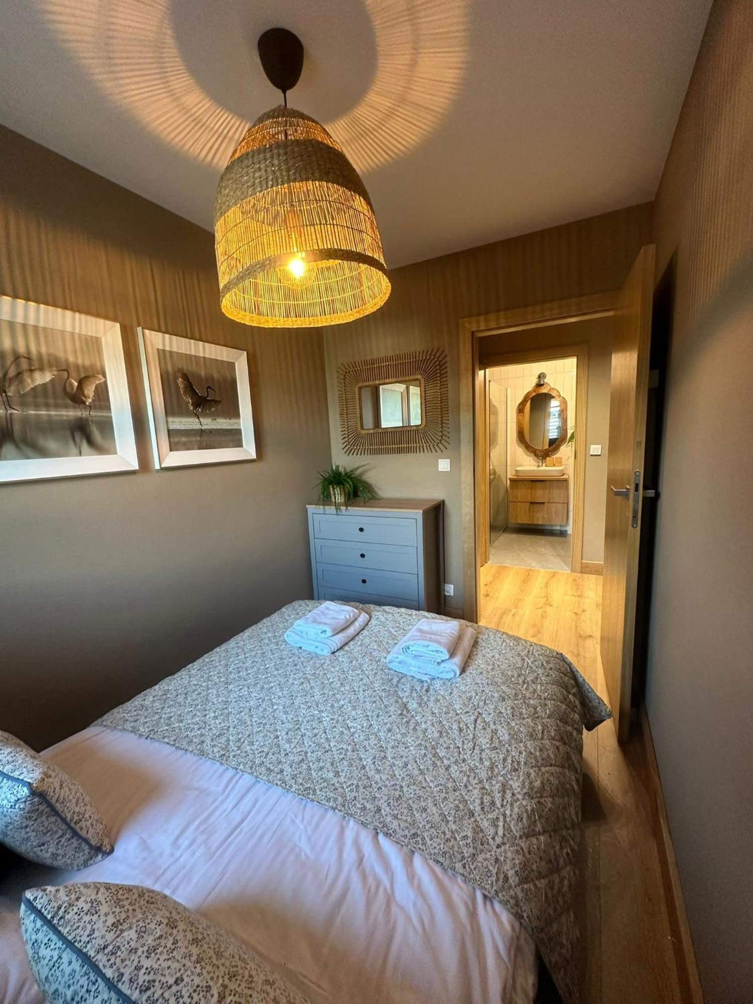 Apartament 8 Z Ogrodkiem I Prywatna Sauna, Rowery, Spacery W Dolinie Baryczy - 5D Apartamenty Milicz Luaran gambar